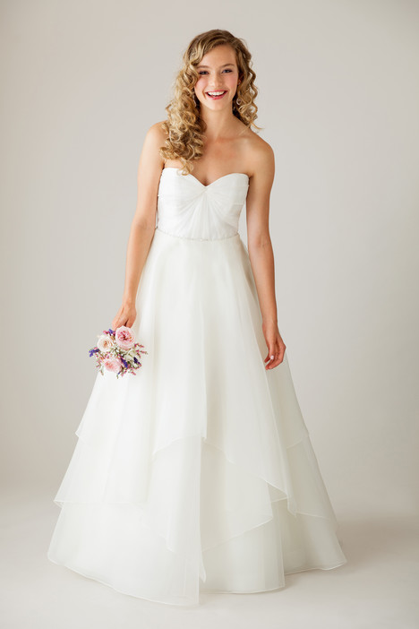 Luminous deals bridal boutique