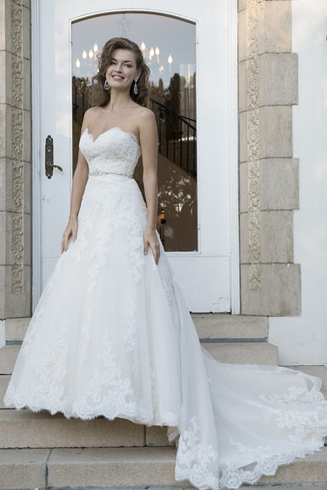 Discontinued Venus Wedding Dresses