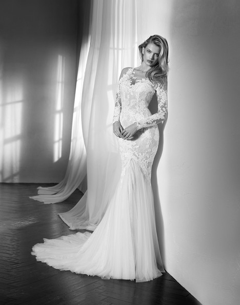 Pronovias st patrick 2018 best sale